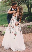 A Line V Neck Ivory Lace Prom Dress with Embroidery Printed Evening Dresse JTA9011